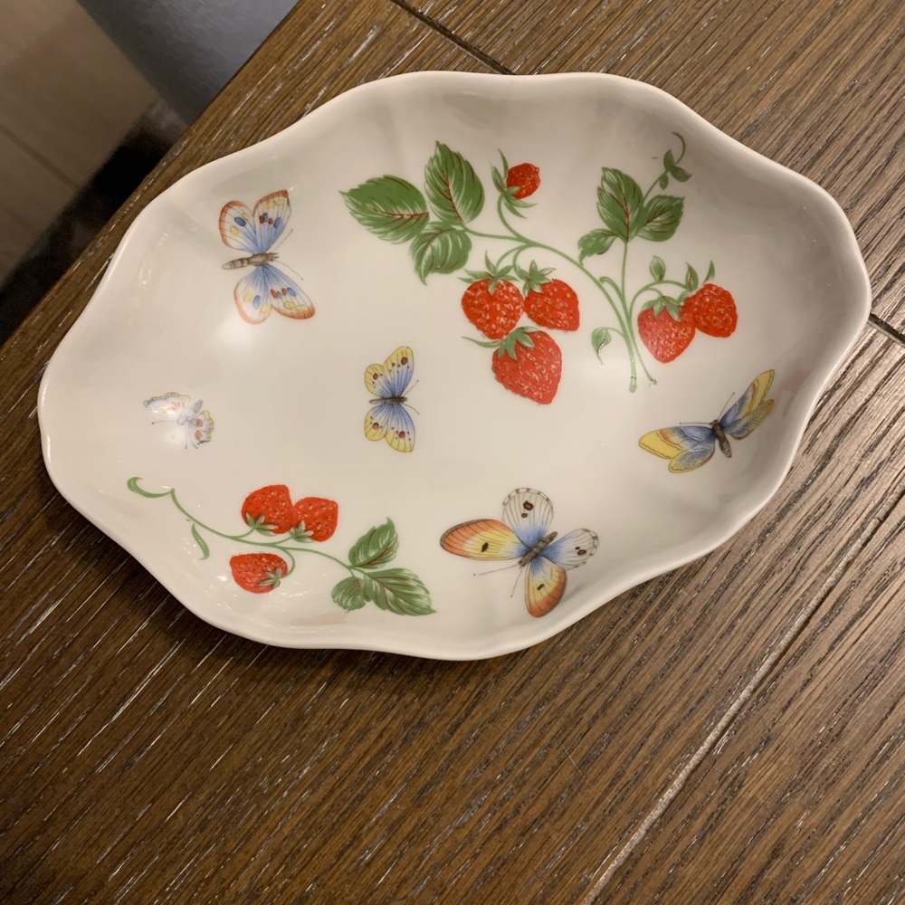 Limoges Trinket Tray.  Stamped on reverse.  6 1/4” L x 4 1/2”W.  Very Colorful.